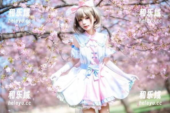 绣球花和服下的花柒Hana：原图下载，保管你的小心脏