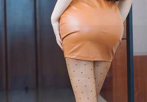 花漾show - Abby李雅的私拍连衣裙，原图像极了梦里那种轻盈的感觉。