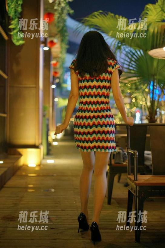 辣妈女神 微密圈 - 辣妈女神的夏天烂漫套图合集,仿佛每个镜头都是vacationvibes