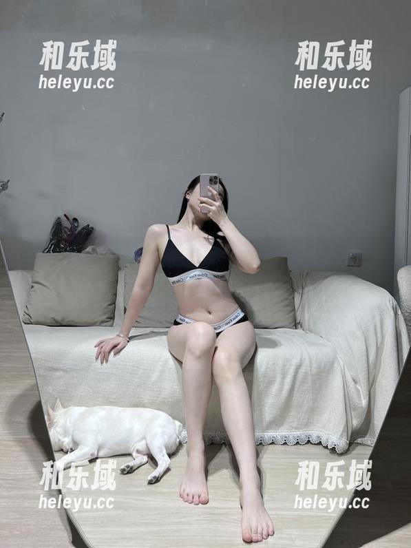 铁锤姐姐 微密圈 - 铁锤姐姐运动内衣美图:让下载成为一种时尚行为!