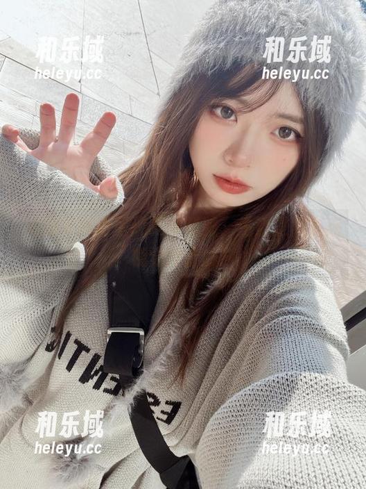 闪月半高清呈现夏季制服，生活是需要点视觉冲击的！