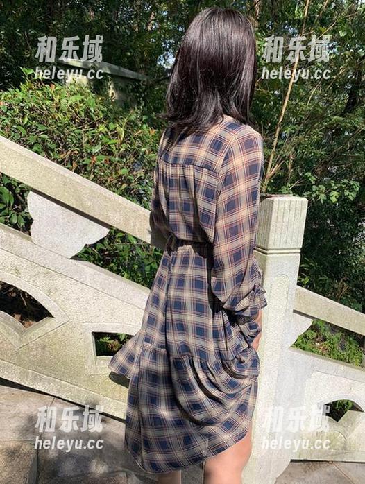 雅雅的气质呀 微密圈 - 雅雅的气质呀的礼服作品:什么叫做让人心动的优雅