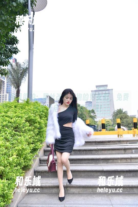 魔镜街拍 魔镜街拍:黑丝改良旗袍的妇女们,免费合集开启你的时尚觉醒!