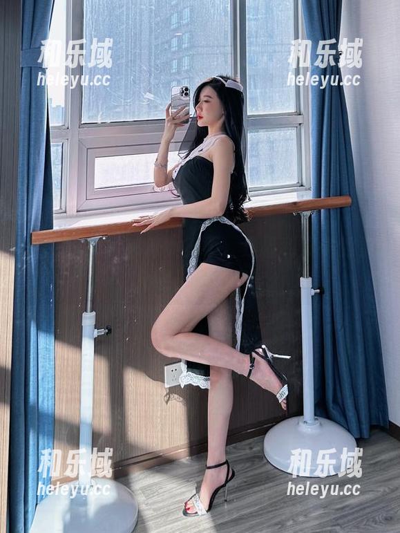 微密圈 - 神秘修女？不，是福利满满的黎允熙长腿图包！