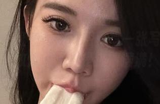 微密圈 - 红色的黎允熙：每一张写真都像在放烟花，真是热情满满！