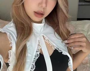 微密圈 - 黑饱宝的双马尾终极合集：在这组图片里，生活就像是一场马尾派对！